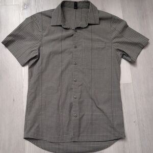 Lululemon Grid Light Shirt Mens Small Short Sleeve Button Up